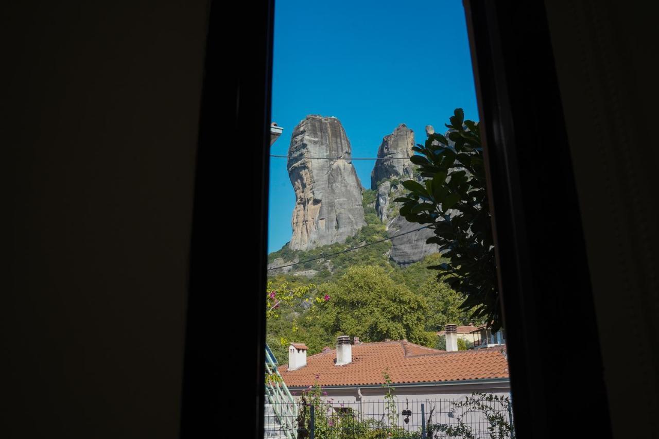 칼람파카 The House Under The Rocks Of Meteora 2 아파트 외부 사진
